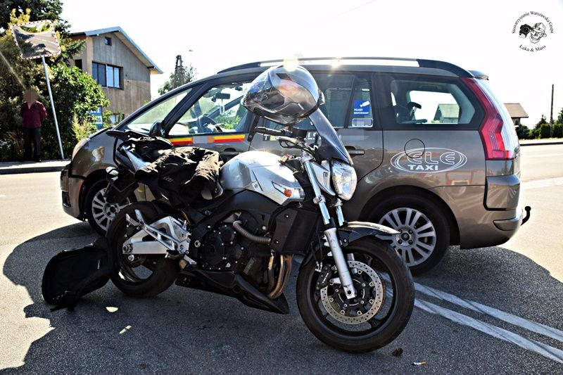 OKOLICA: Znowu zderzenie motocykla z samochodem (ZDJĘCIA)