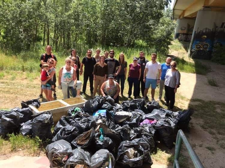 Ponad 200 worków śmieci - Gocławskie Czyściochy w akcji