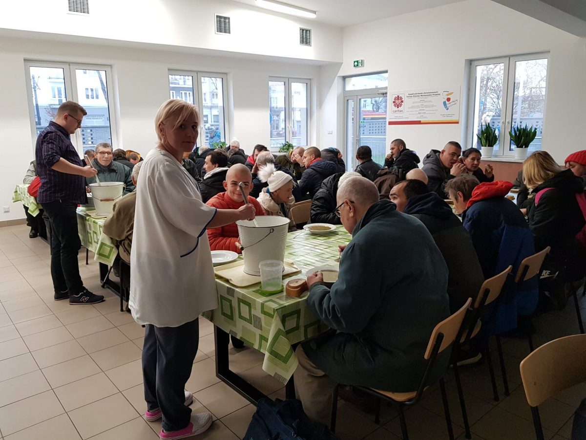 Jadłodajnia przy ul. Grochowskiej - 700 posiłków dziennie