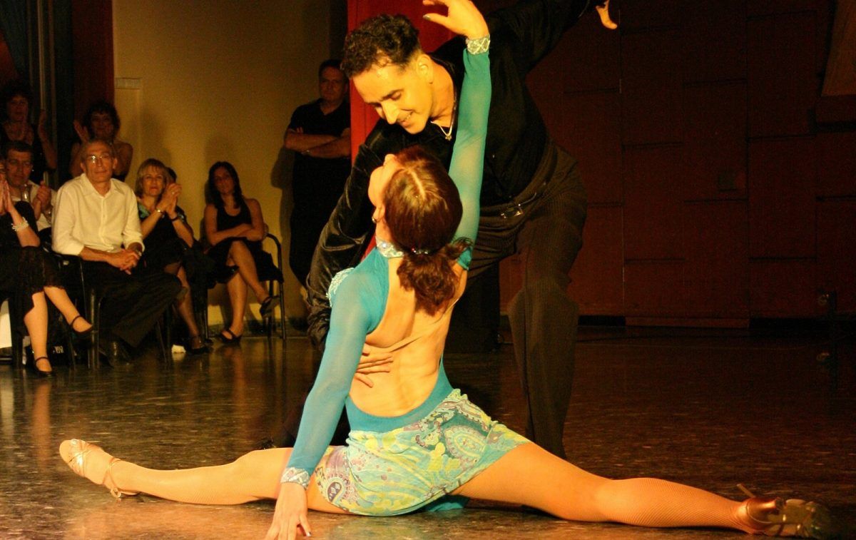 KORONAWIRUS: Instruktorka szkoły tańca z potwierdzonym zakażeniem