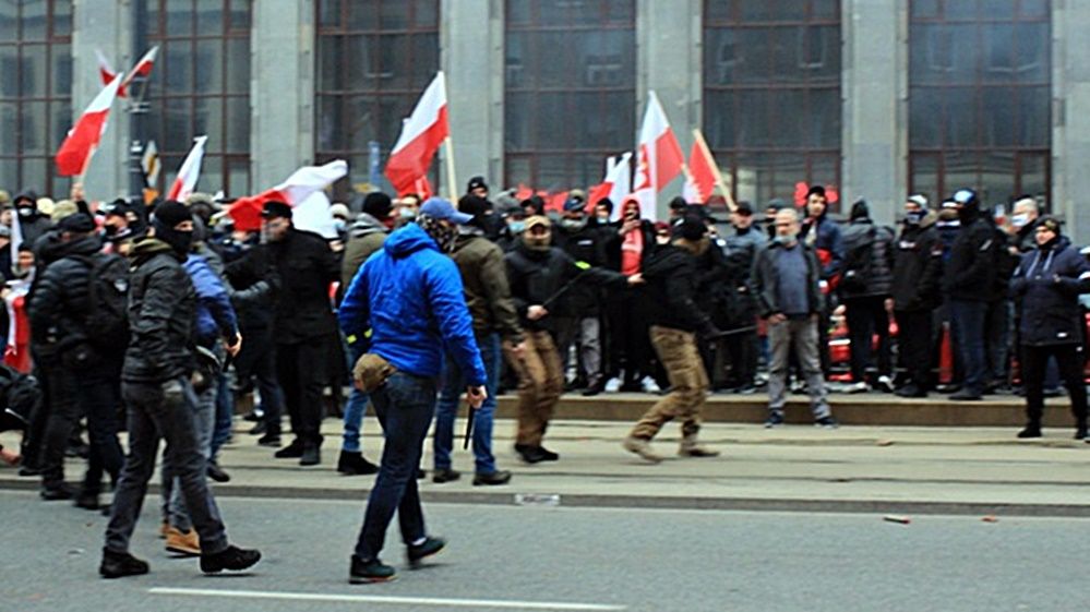 Warszawa rozważa zawieszenie współfinansowania policji