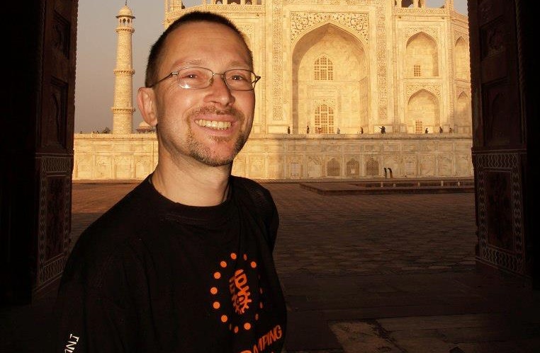 Varsavianista Jarosław Zieliński - zrobił wiele dla miasta, teraz sam potrzebuje wsparcia walcząc z ciężką chorobą