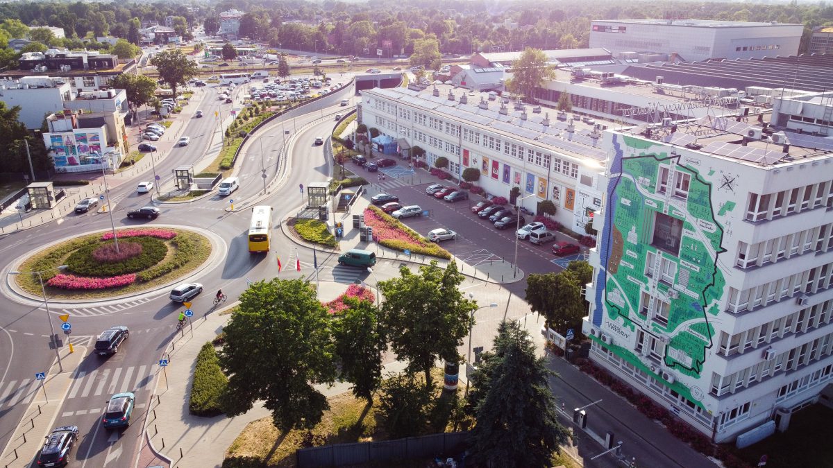 Mural, neon i portal z historią Wawra - dzielnica świętuje 70-lecie przyłączenia do Warszawy