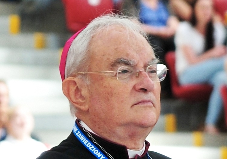 Zmarł arcybiskup Henryk Hoser
