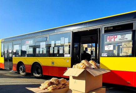 Warszawski autobus dla osób w kryzysie bezdomności