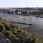 Jest umowa na budowę mostu pieszo-rowerowego na Wiśle
