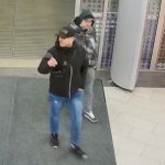 Policja poszukuje dwóch mężczyzn