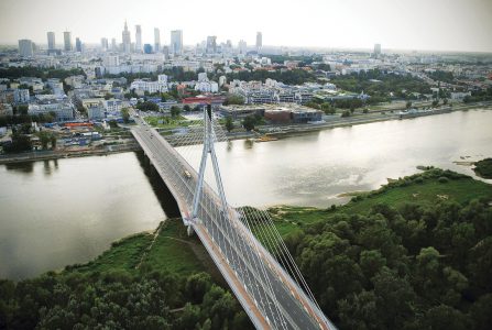 Warszawa na podium w rankingu miast przyjaznych kierowcom