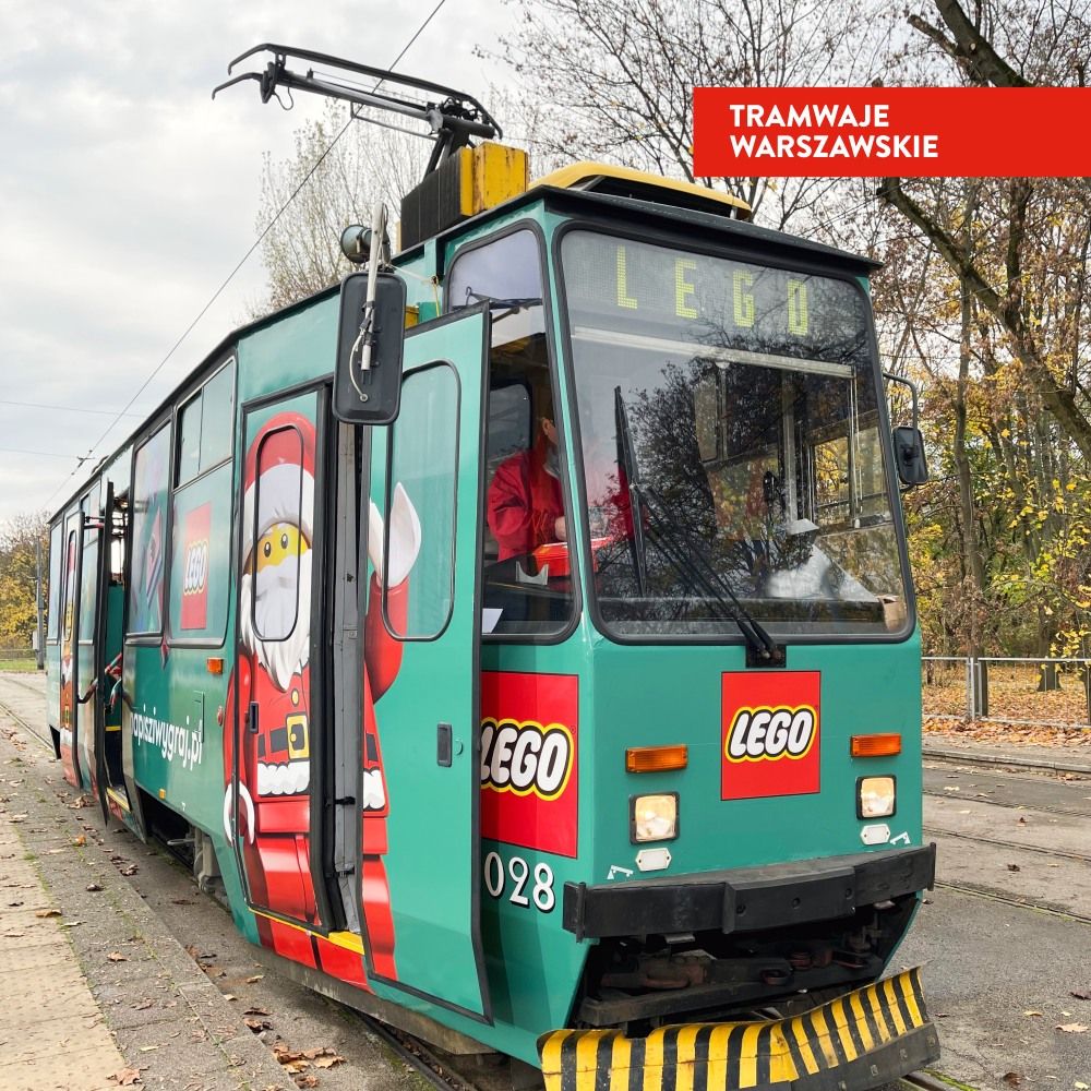 Świąteczny tramwaj Lego