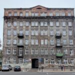 23 kamienice uwolnione od roszczeń