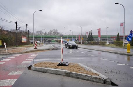Trwa przebudowa skrzyżowania ulic Okularowej i Szpaczej w dzielnicy Wawer