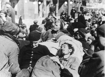 Życie i śmierć w walczącej Warszawie Foto wikimedia.org/Bundesarchiv