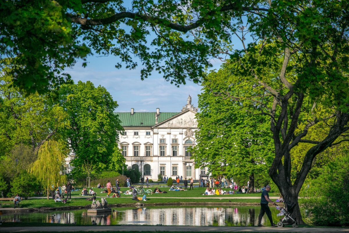 Jak chcą mieszkać Warszawiacy? Preferencje mieszkaniowe mieszkańców stolicy