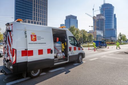 Ekipy Pogotowia Porządkowego ZOM są gotowe do wyjazdu przez całą dobę, fot. Zarząd Ocztszczania Miasta Warszawa