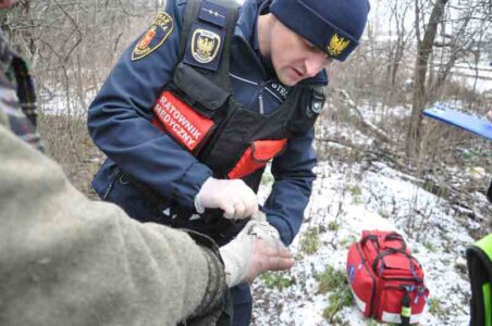 Pomoc osobom w kryzysie bezdomności Foto Straż Miejska (8)