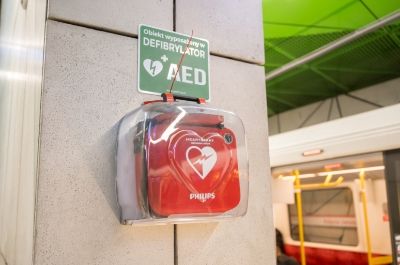 AED w Warszawie; autor: Rafał Motyl